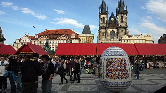 Velikonoční zmatení na Staroměstském náměstí