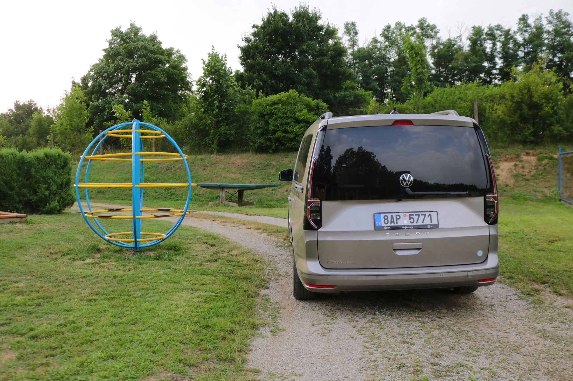 Volkswagen Caddy Maxi California