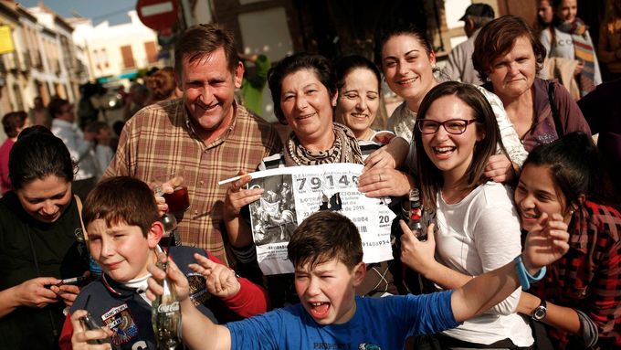 Výherci ve španělské loterii El Gordo