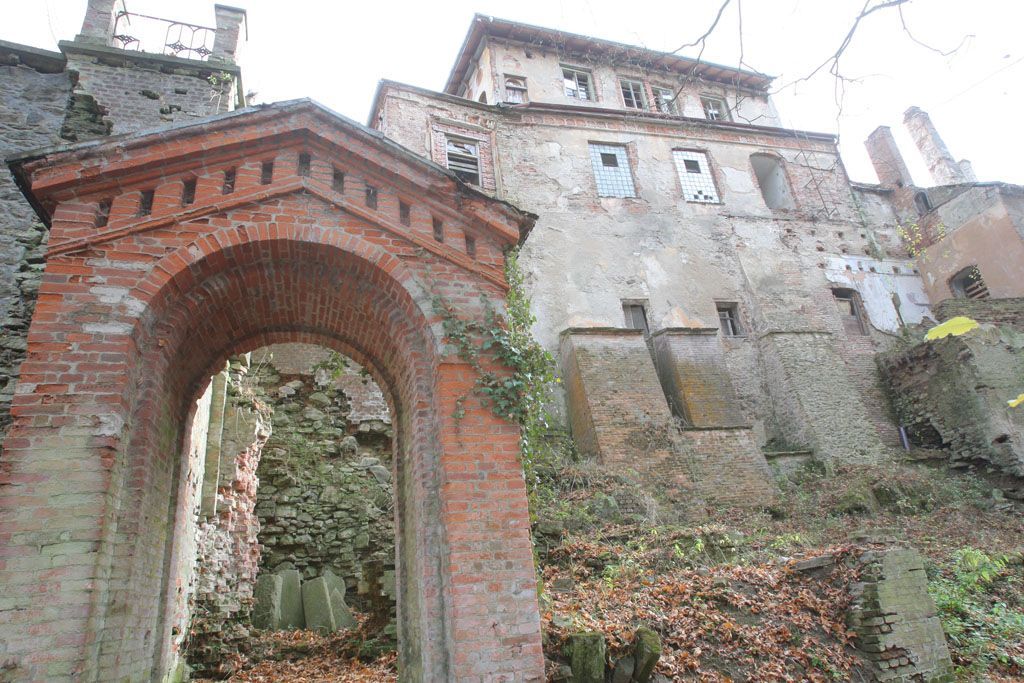 Památné ruiny Plzeňského kraje. Bystřice nad Úhlavou