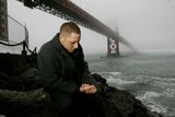 Kevin Hines je jedním z 26 lidí, kteří sebevražedný skok z Golden Gate Bridge přežili. K zoufalému činu ho v 19 letech dohnaly problémy s depresemi.