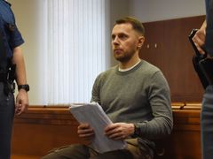 Obžalovaný Jaroslav Arkadius Kordys u Vrchního soudu v Olomouci, který se zabýval případem nelegálních obchodů s psychotropním nápojem.