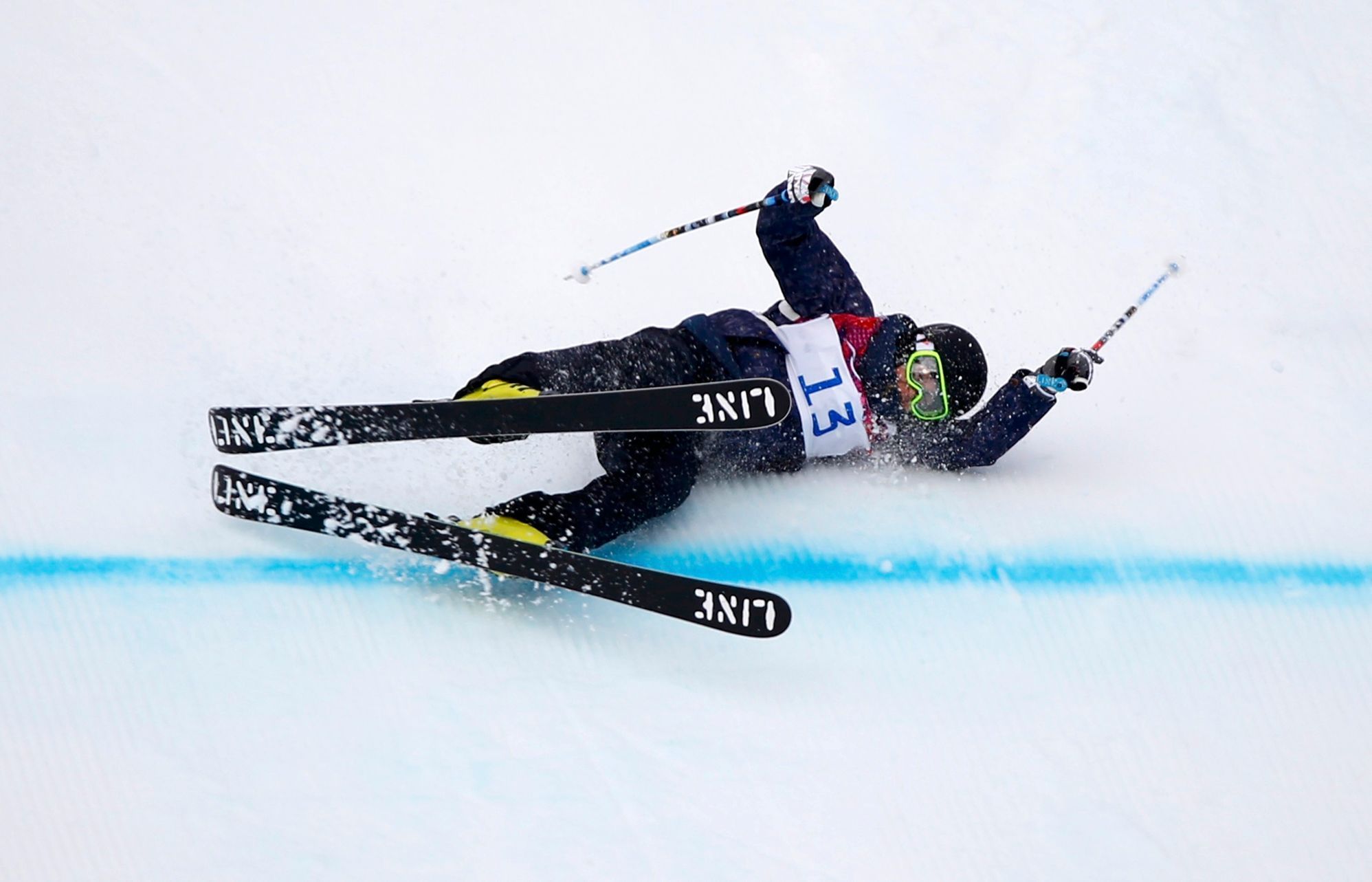 Zuzana Stromková padá ve slopestylu na lyžích na OH Soči 2014