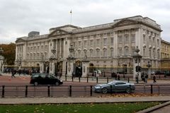 Do Buckinghamského paláce se pokusil proniknout neozbrojený muž