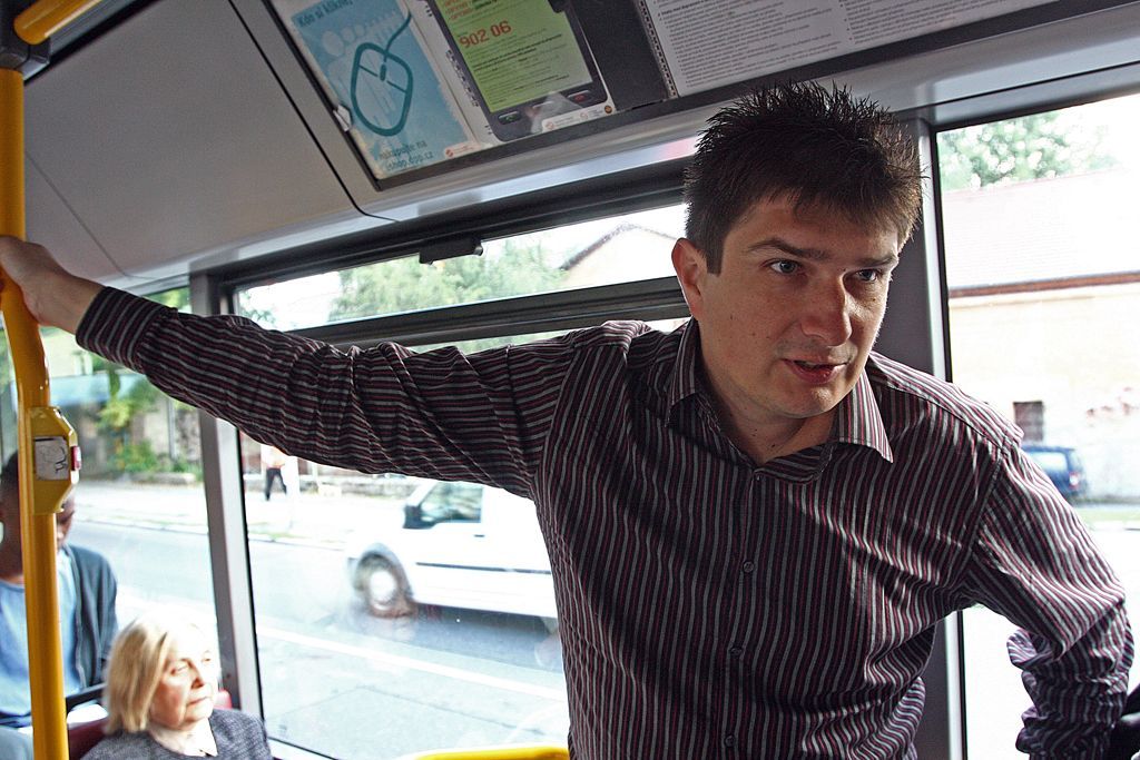 Autobusem s Martinem Jarešem
