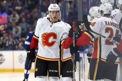 Calgary si bez Čechů vyšláplo na Tampu, nejlepší celek NHL zdolalo na jeho ledě 5:1