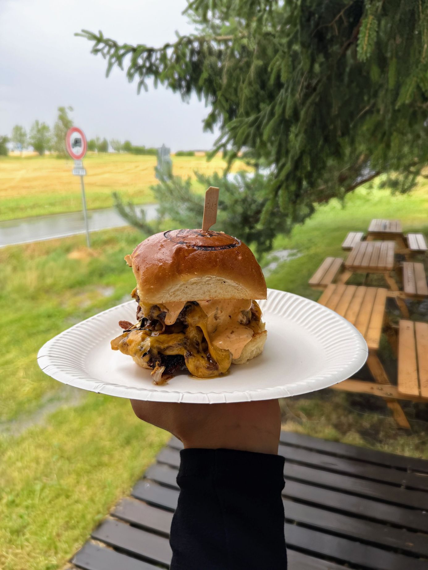 bbq bouda, bistro, bouda, jídlo, vaření, gastronomie, maso, Unhošť, Praha