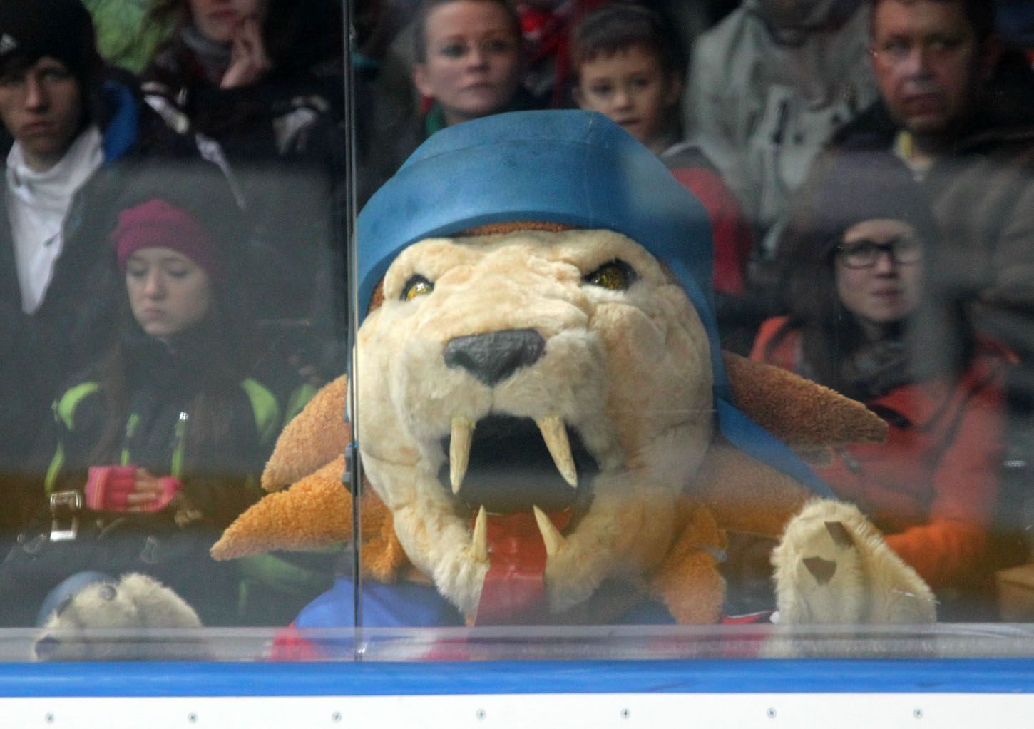 KHL, Lev Praha - Minsk: maskot