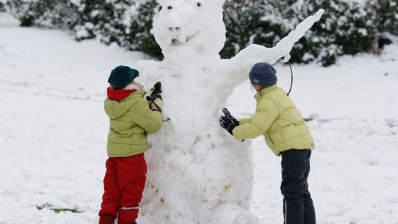 Obrazem: Na Evropu se snesl první sníh