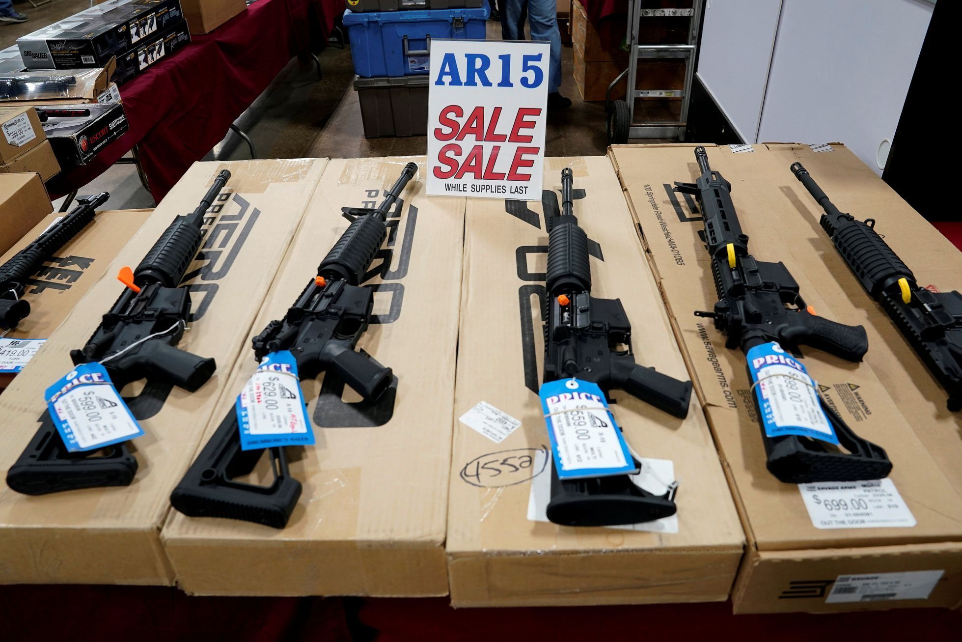 Pušky AR-15 na americké akci Guntoberfest.