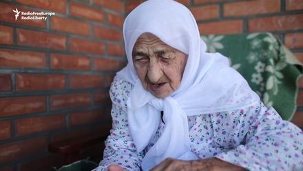 Nejstarší ženě na světě je 129 let. Poslechněte si, co všechno zažila