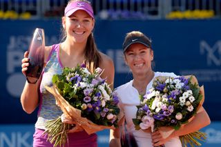 Nicole Melicharová a Květa Peschkeová na WTA v Praze 2018