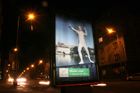 Pouliční reklama budoucnosti: Billboardy, co vás vidí