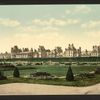 Zámky Versailles a Fontainebleau na 120 let starých fotkách