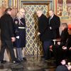 Vyjímání korunovačních klenotů ve Svatováclavské kapli