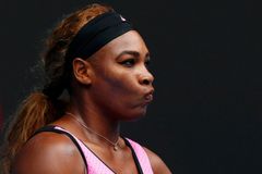 Šafářová v Charlestonu postoupila, Serena senzačně vypadla