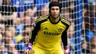 Čech je v Chelsea od roku 2004, ovšem v této sezoně v konkurenci mladšího Thibauta Courtoise přišel o místo jedničky a klub mu dal svolení v létě hledat jiné angažmá.