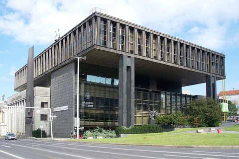 Kvíz: Poznáte, ve kterých českých městech stojí tyto novodobé architektonické perly?