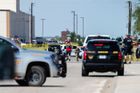 Čtrnáctiletý mladík v USA postřílel pět členů vlastní rodiny, pak se sám udal policii