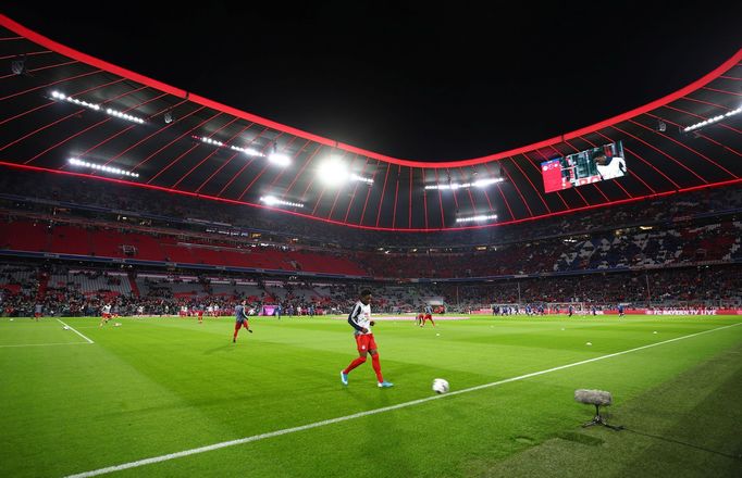 Fotbalové stadiony: Allianz aréna