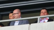 284. derby pražských "S" přivábilo na tribuny v Edenu řadu osobností. Ve VIP lóži nechyběl premiér Bohuslav Sobotka...