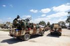 Napětí v Libyi roste: Maršál Haftar podnikl první nálet na Tripolis. OSN žádá příměří