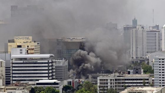 Podívejte se, jak to vypadá, když armáda obsazuje centrum velkoměsta