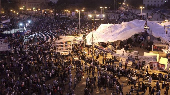 Náměstí Tahrír opět ožilo protesty.