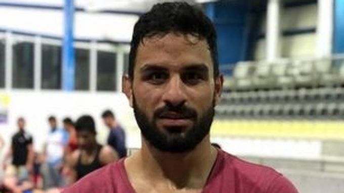 Navíd Afkarí. Íránský šampión v řeckořímském zápase. Popraven letos 12.září.