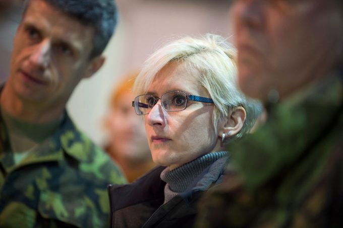 Ministryně obrany Karla Šlechtová navštívila 22. prosince 21. základnu taktického letectva v Čáslavi.