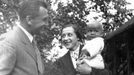 V prosinci 1933 se manželům Bohuslavu a Miladě Horákovým narodila dcera Jana.