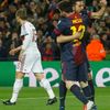 Fotbal, Liga mistrů, Barcelona - AC Milán: Messi slaví gól, David Villa