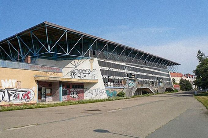 Hokejový stadion Za Lužánkami.