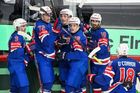 Američané udolali Finy a jsou v semifinále. Dál jdou i Švýcaři, porazili Rakousko
