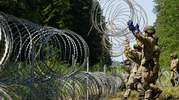 Lukašenko se mstí, posílá do EU tisíce migrantů. Je to jen začátek, bojí se Litva; Zdroj foto: Reuters