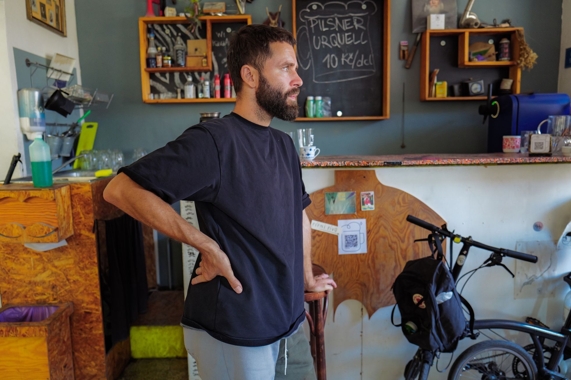 kabinet holicu, tom holic