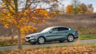 BMW řady 5 je dalším vozem, který bojuje o titul.