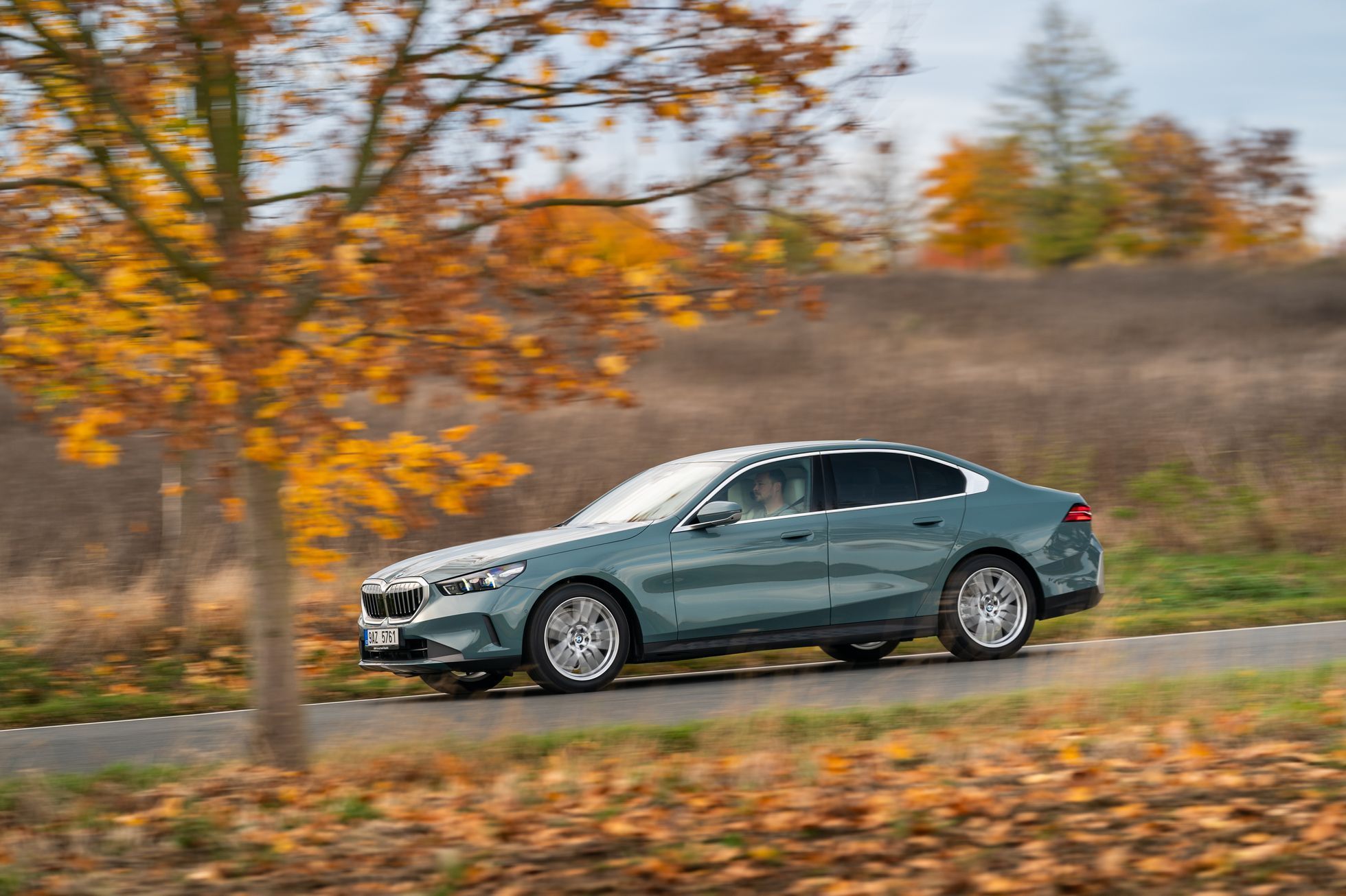 BMW 5 2023