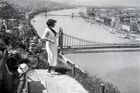 Nacisté tu ničili mosty, pak město ovládla revoluce. Před 150 lety vznikla Budapešť