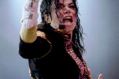 Michael Jackson byl před smrtí skoro slepý