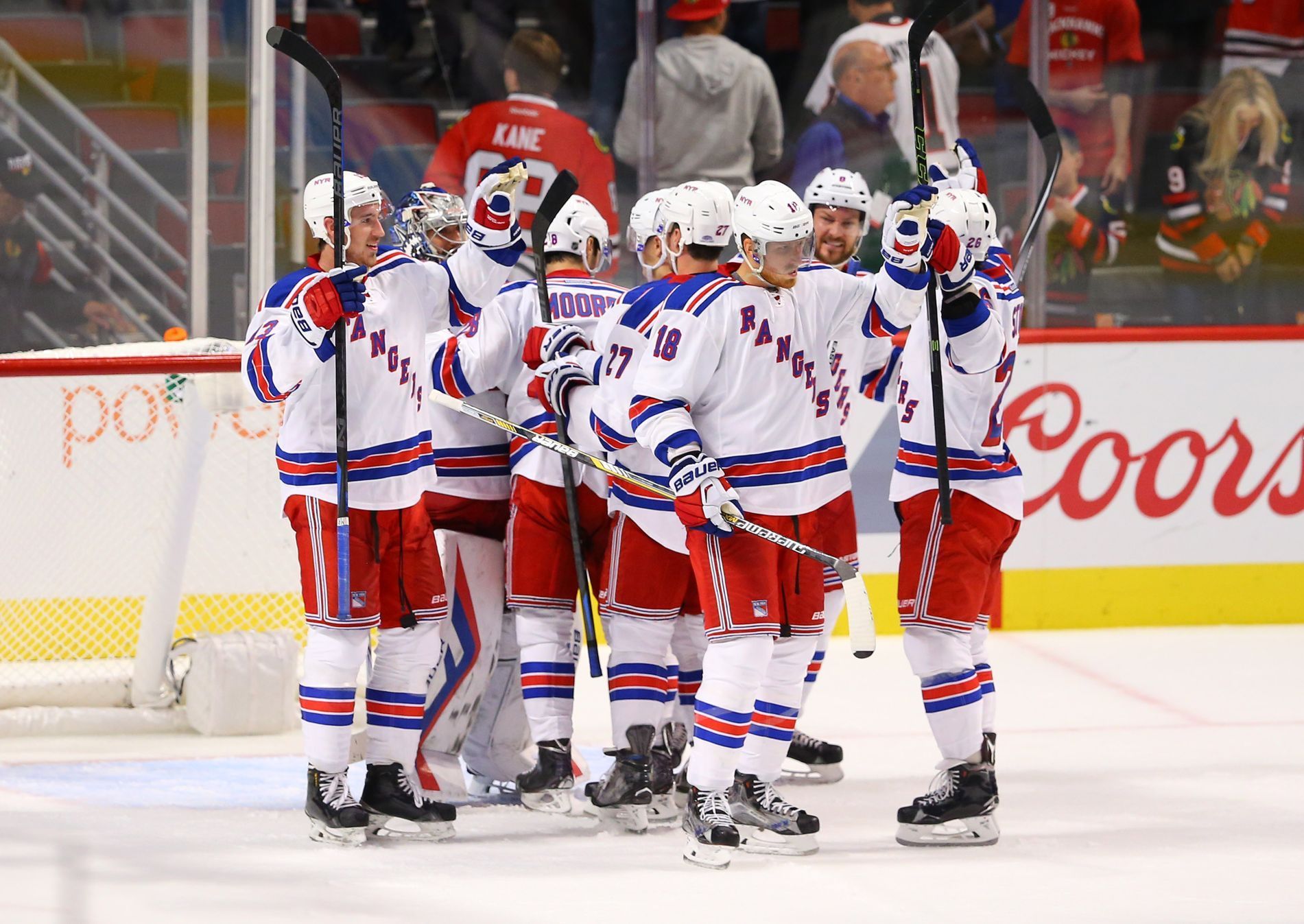 Zahajovací zápasy NHL 2015-16