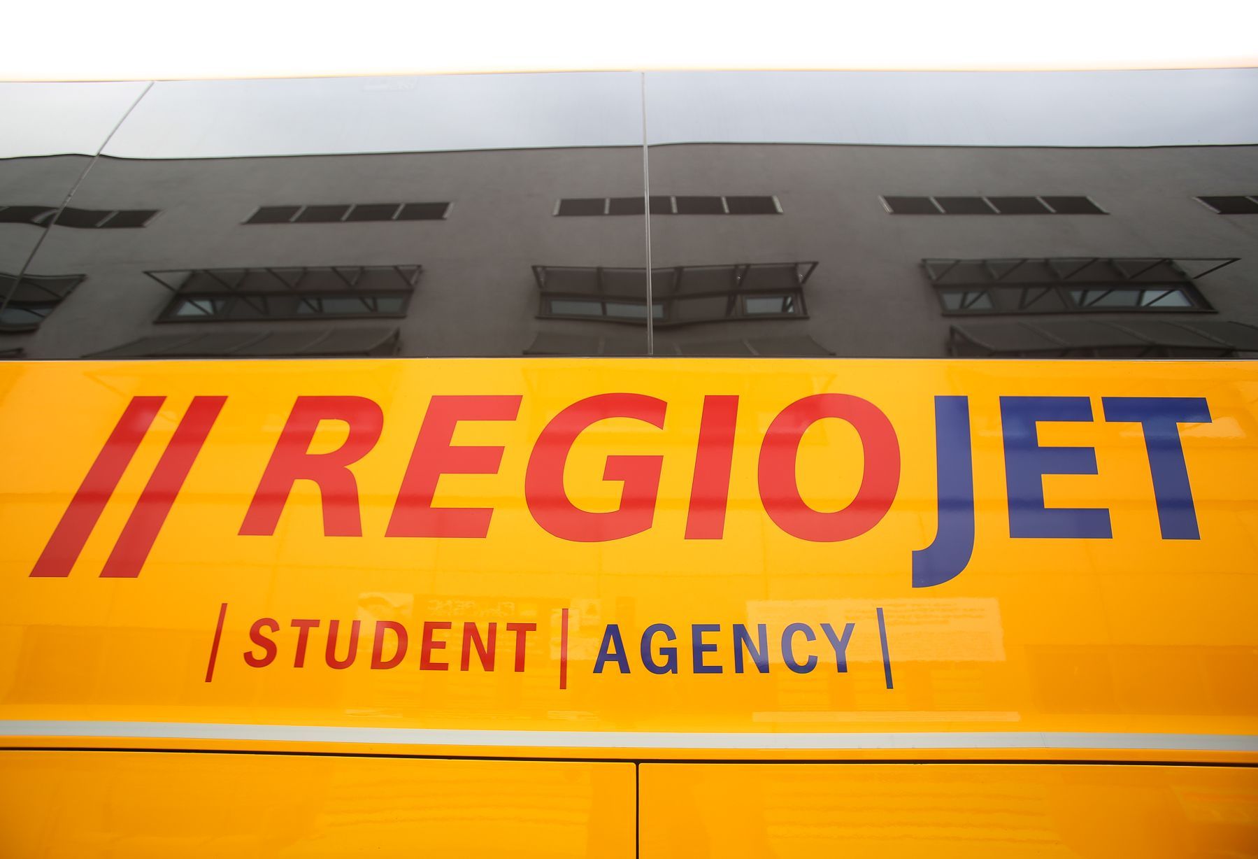 Student Agency se mění Regio Jet + ilustračky
