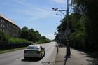 Kamery v Patočkově ulici směrem z centra na Vypich pokuty nerozdávají. Přesto se jich řidiči bojí jako čert kříže. Pikantní důvod jejich paniky najdete na následující fotografii.
