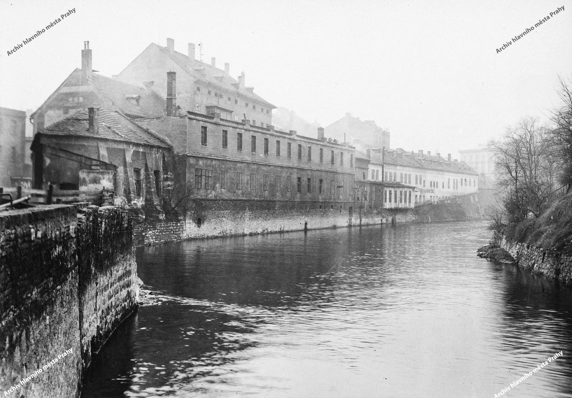 Karlín, Historie, Seriál, Tenkrát, Praha, Pražská čtvrť