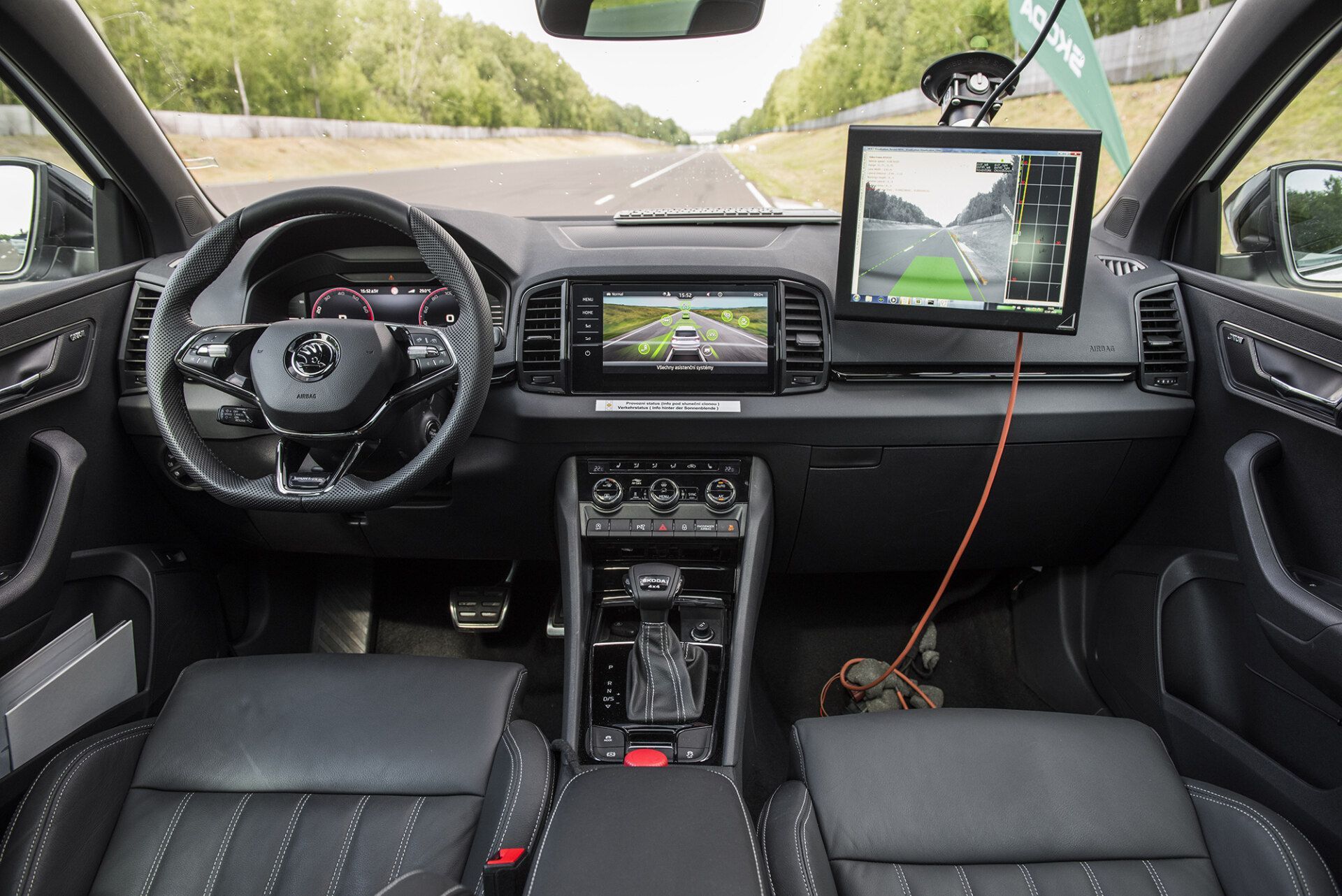 Jízdní asistenty, testování Škoda Auto 2023
