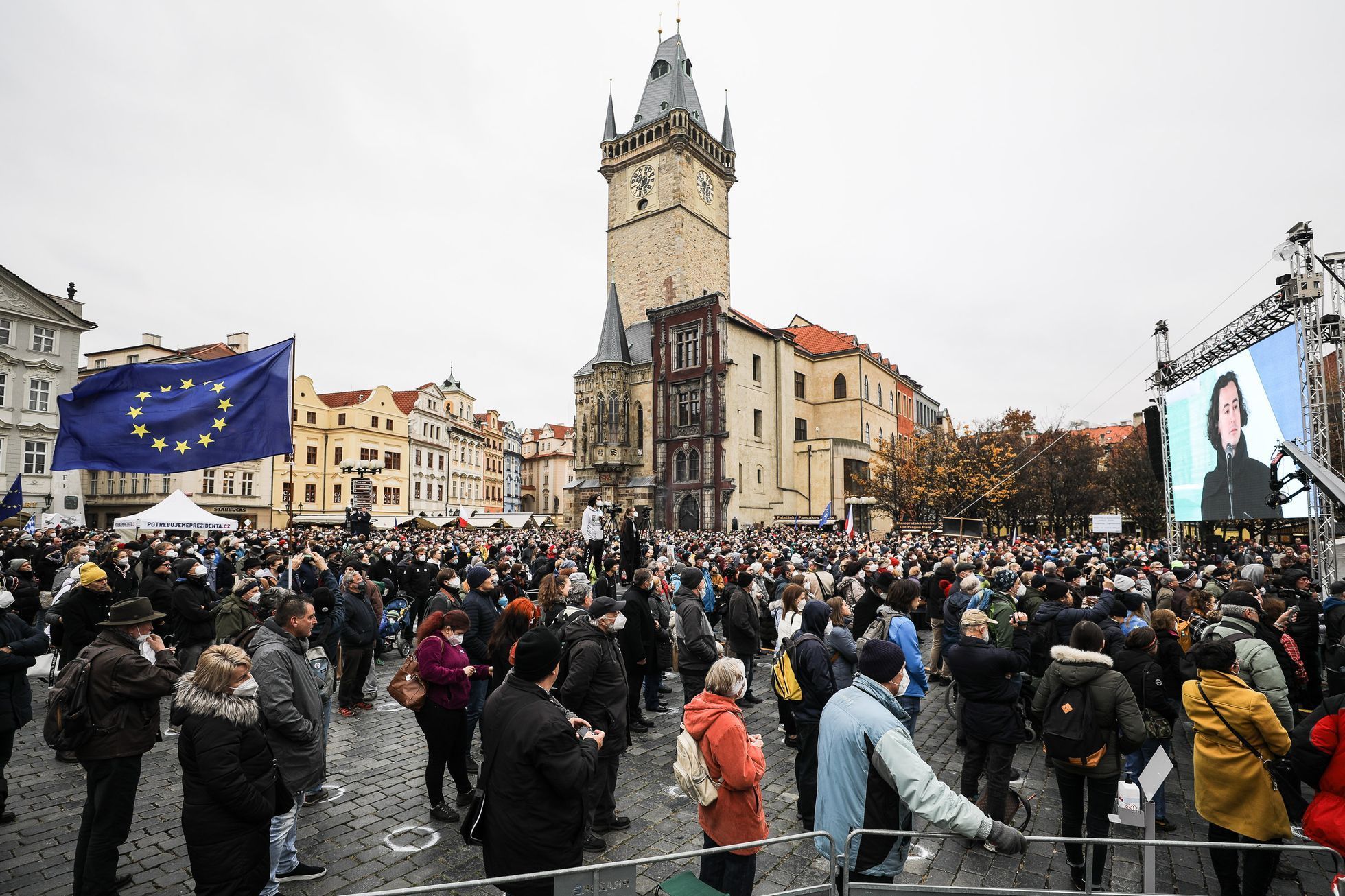 17. listopad 2021, státní svátek, Sametová revoluce, 17. 11. 2021, Národní třída, Hlávkova kolej