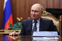 Putin posiluje a počítá s příšernými ztrátami. Evropě uniká, co je v sázce, píše list