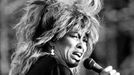 Tina Turner při vystoupení v Hamburku, 1987.