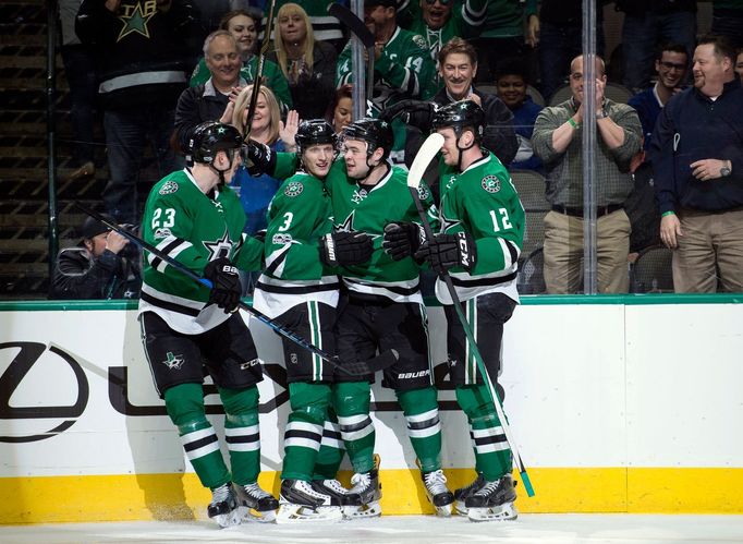 NHL: Dallas Stars - Toronto Maple Leafs (Radek Faksa 12)