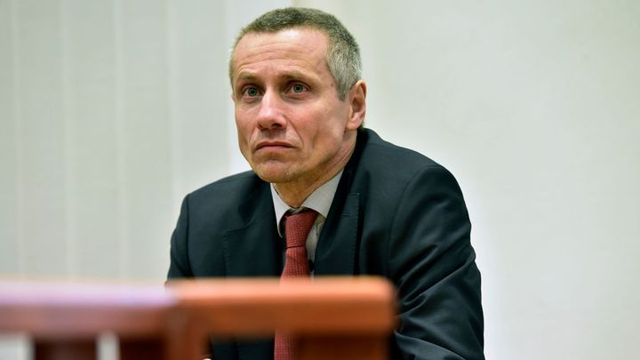 Houška z Čepra dostal čtyři roky za nevýhodné obchody, musí zaplatit 260 milionů